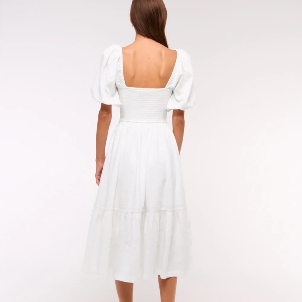 Abercrombie & Fitch White Square-Neck Midi Dress with Puff Sleeves - Picture 4 of 9